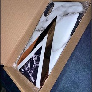 iPhone XR phone case